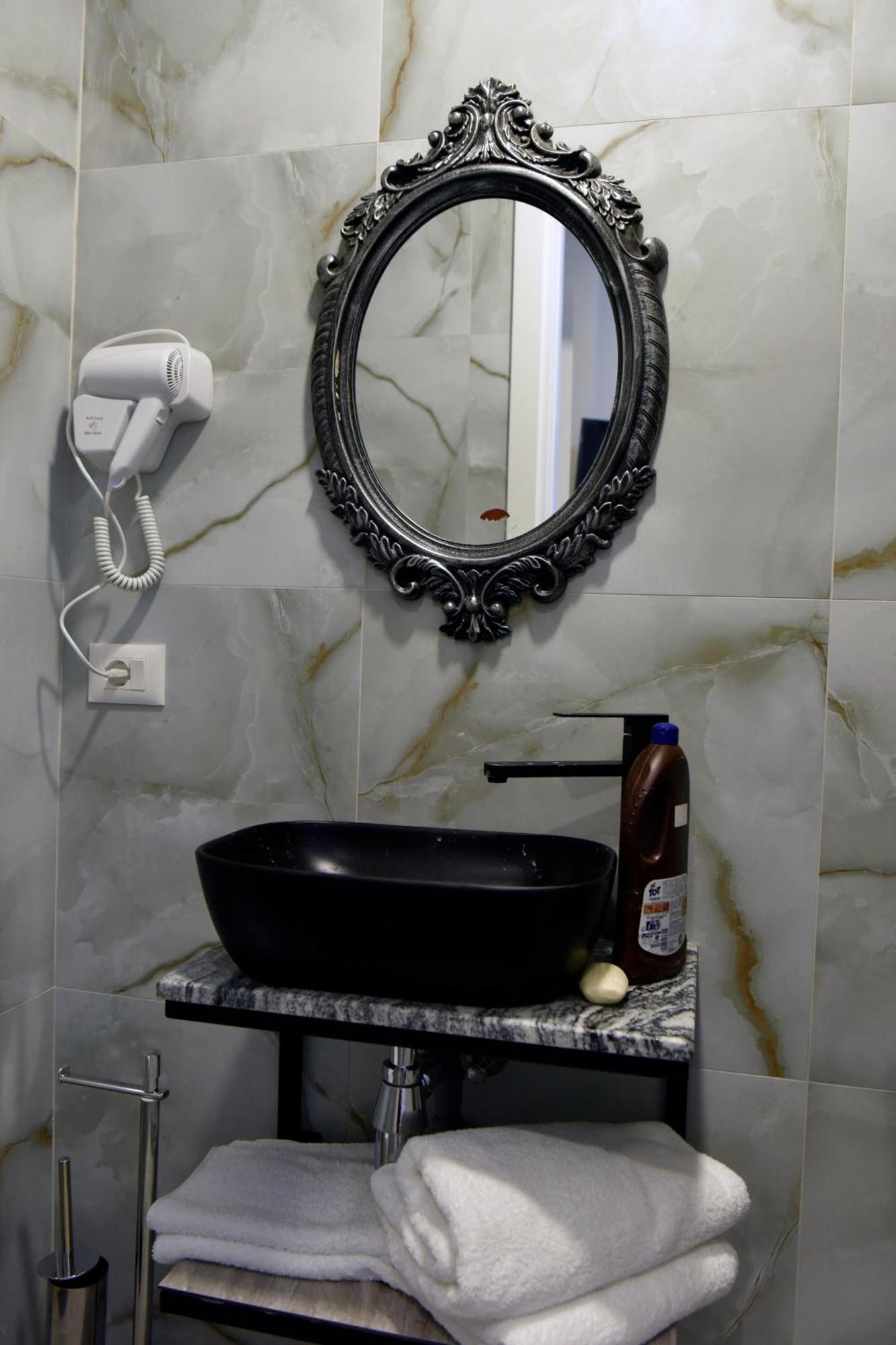 City Center Rooms And Apartments Durrës 외부 사진